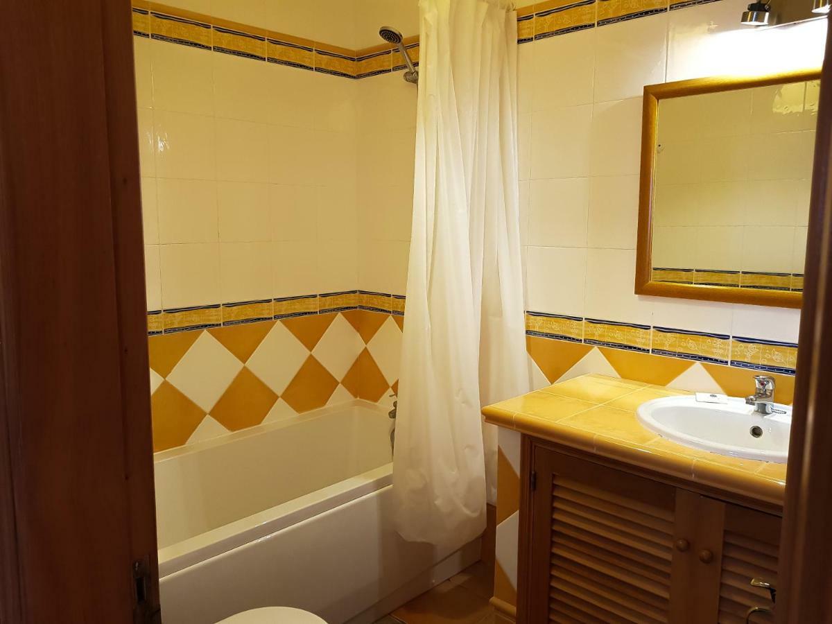 Porto Mos Villa ลากอส ภายนอก รูปภาพ